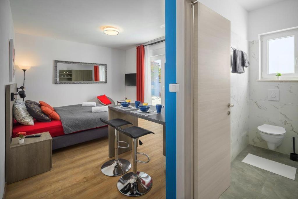 Studio Apartments Villa Valla - Free Bikes Fažana Екстериор снимка