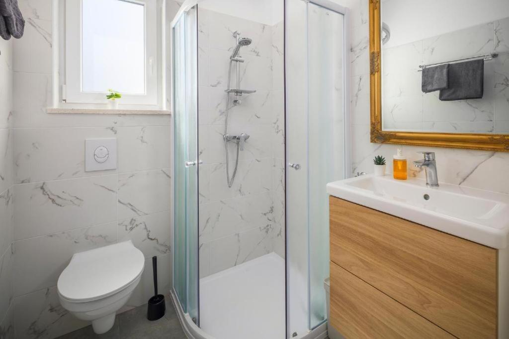 Studio Apartments Villa Valla - Free Bikes Fažana Екстериор снимка