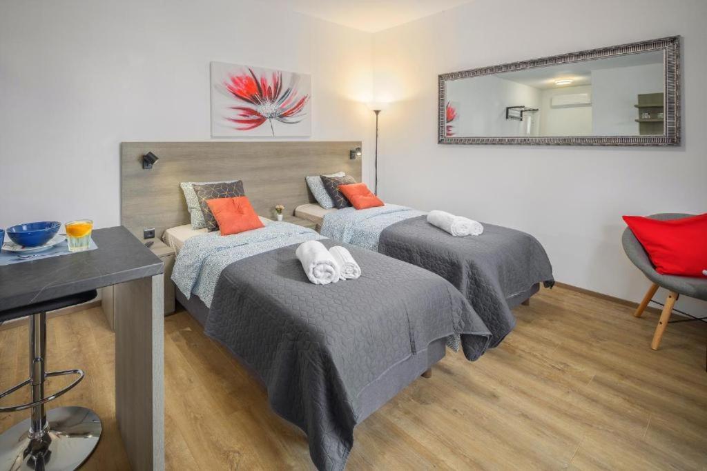 Studio Apartments Villa Valla - Free Bikes Fažana Екстериор снимка