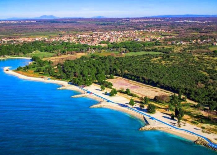 Studio Apartments Villa Valla - Free Bikes Fažana Екстериор снимка